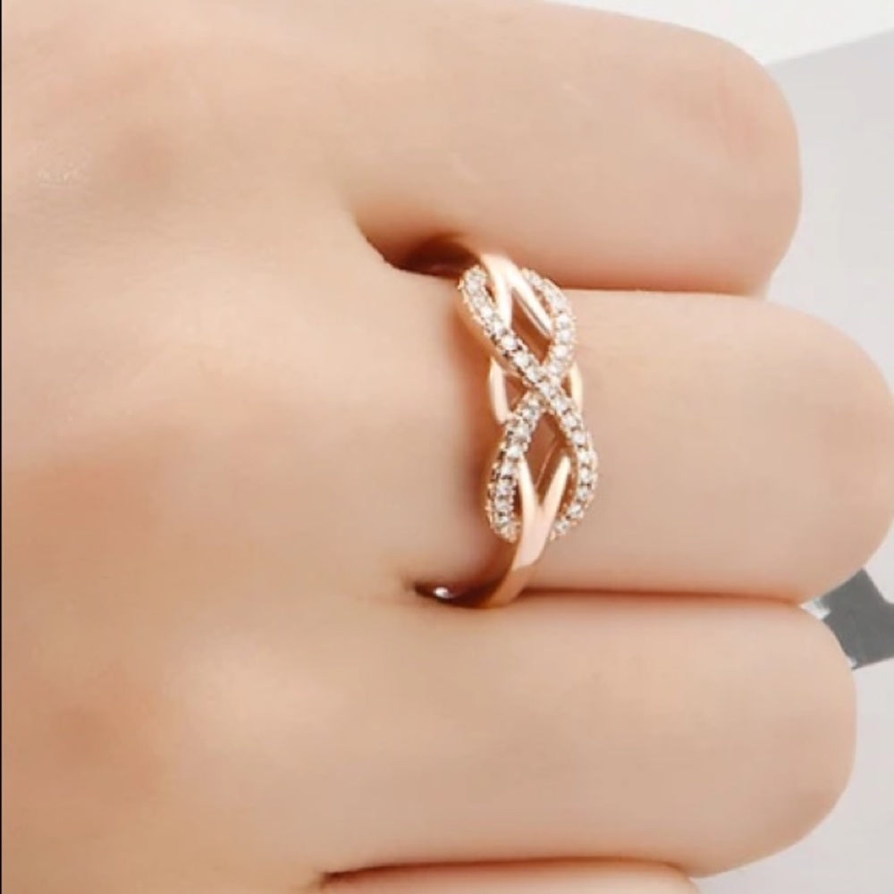 ♾  18K rose gold plated infinite ring - Picture 7 of 8